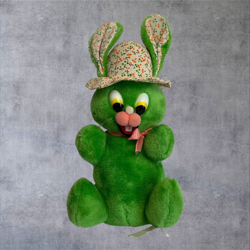 AA Importing Inc. Plush Bunny Rabbit 15in Green Floral Hat Vintage/Retro